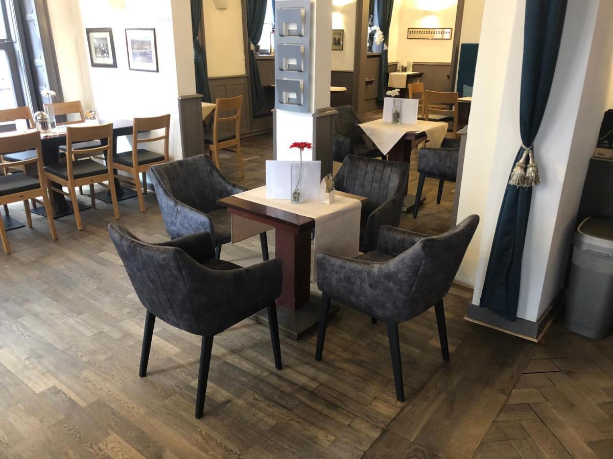 Cafe & Hotel Knoesel Heidelberg Exterior foto